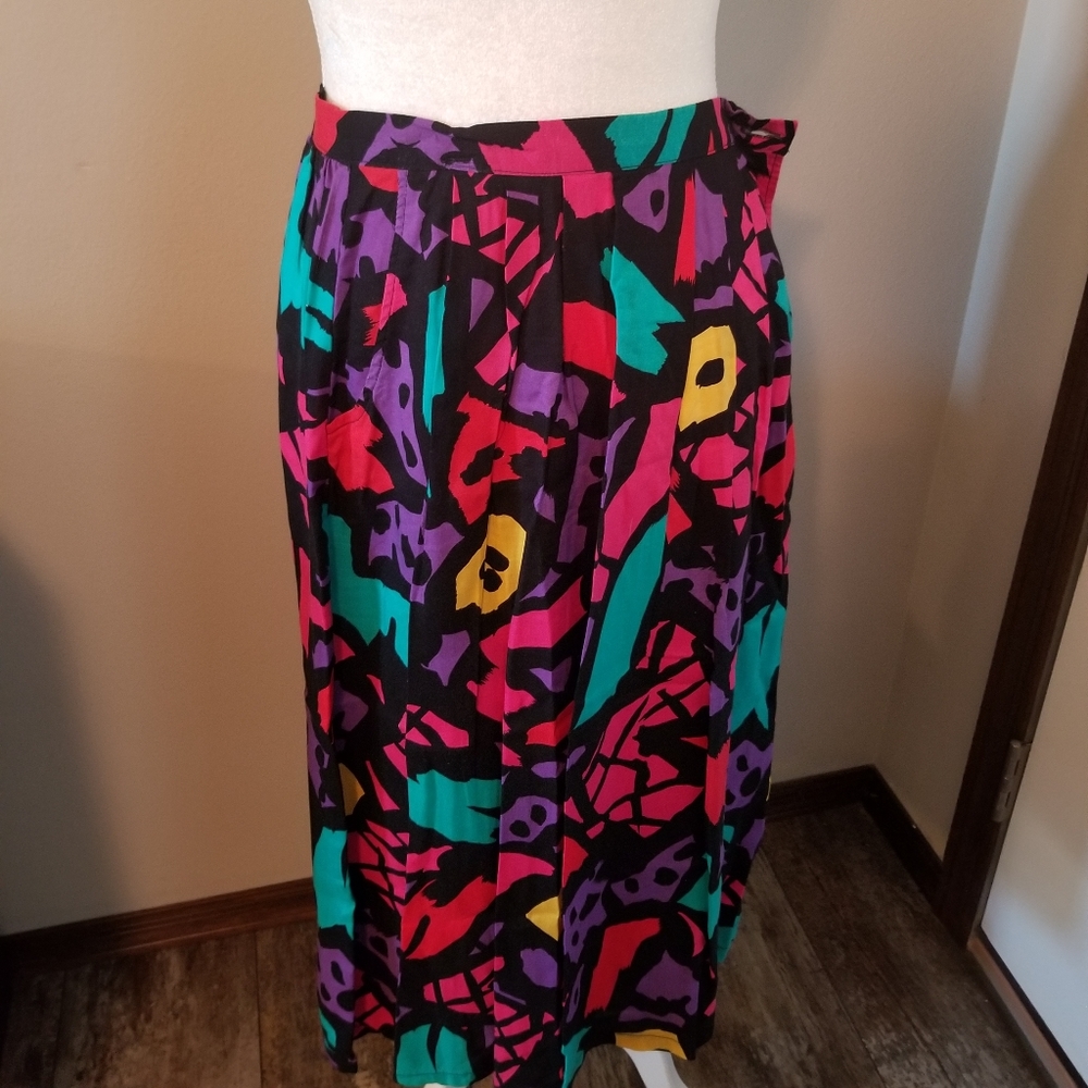 Vintage Worthington Petite Size 12 Colorful Skirt